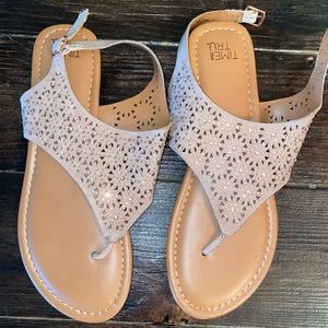 Time and Tru Sandals